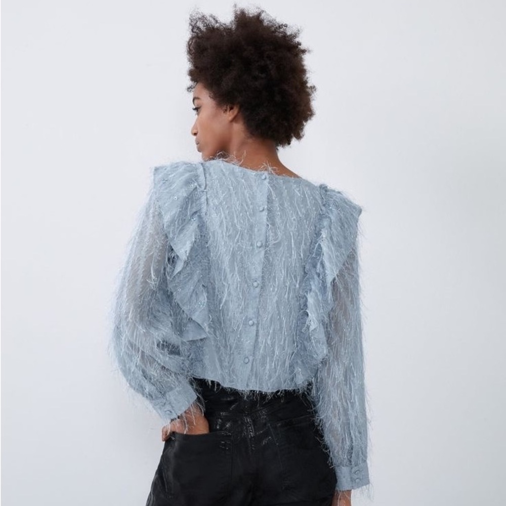 💕 HOST PICK! 💕 Zara Blue Feather Blouse with sequins - Picture 3 of 4
